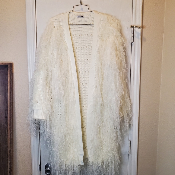 Fashion Nova Sweaters | Fashion Nova Long Shaggy Cardigan Sweater Sz Large | Color: White | Size: L | Poshcityfashon's Closet